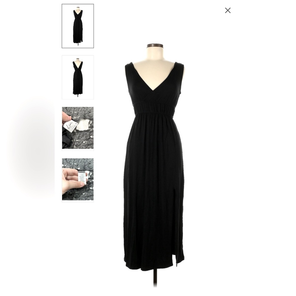 LIVI Plunging Neckline Sleeveleds Maxi Dress